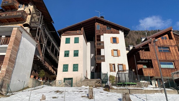 Exterior - Casa Le Triestine: cozy, traditional Dolomite accommodation for groups (Venas di Cadore)