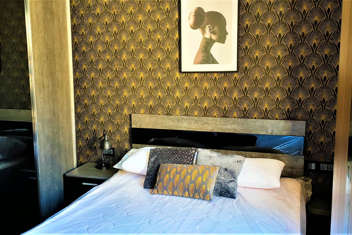 Departamento, balcón, vista al mar | Cortinas blackout, tabla de planchar con plancha y wifi gratis 