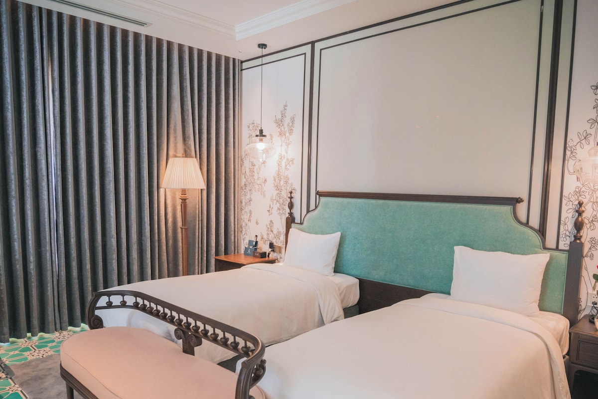 Deluxe Twin Room, Multiple Beds, City View