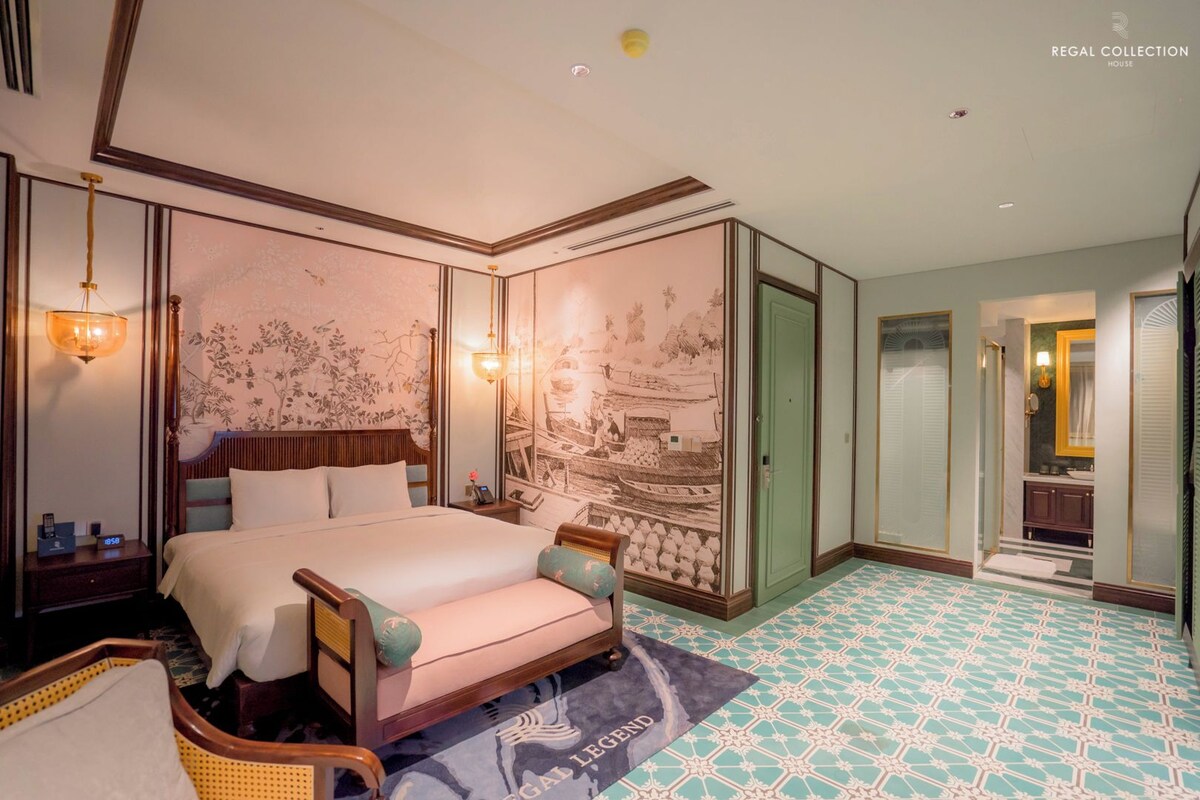 Deluxe Double Room, City View | In-room safe, blackout drapes, soundproofing