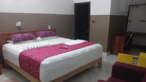 Unclassified image, 4 of 6, button - Hotel No Stress GRAND Popo (Grand Popo)