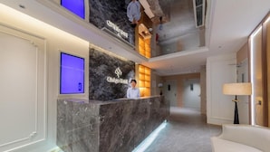 Phòng đôi Deluxe, ban công, quang cảnh thành phố | Khu sảnh