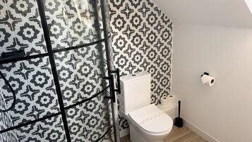 Hair dryer, towels, toilet paper