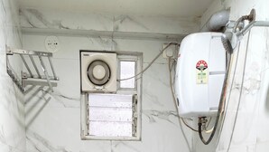 Nicht klassifiziertes Bild, 2 von 7, Schaltfläche