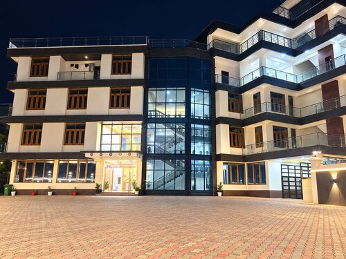 Hotel Tashi Khangzang Tawang