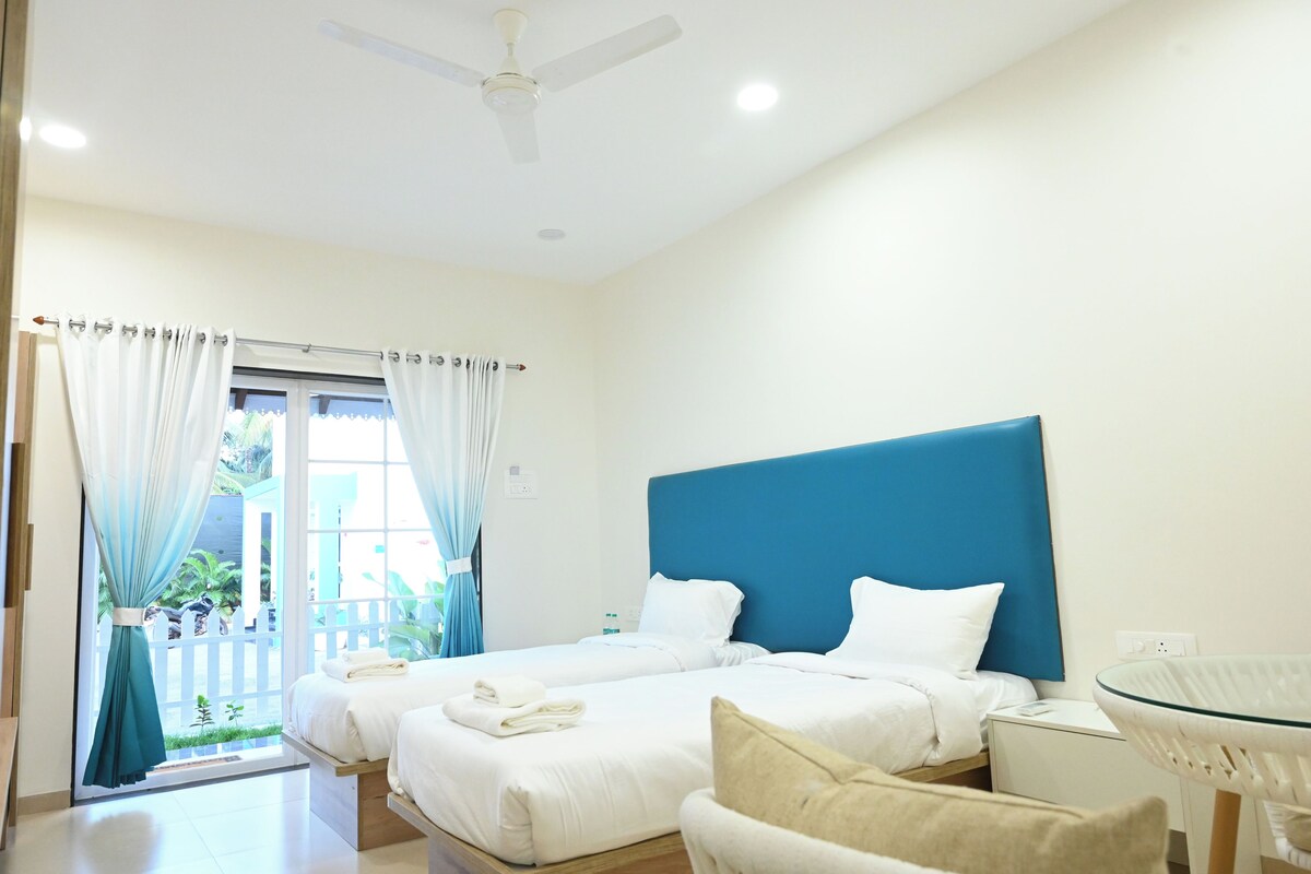 Twin Room, Garden View