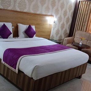 Room - Howard Johnson Ooty India (Ootacamund)