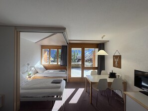 Room - Sauvage (Grindelwald)