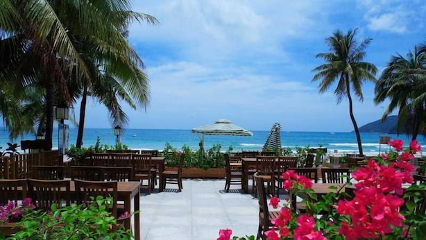 Khu ẩm thực ngoài trời