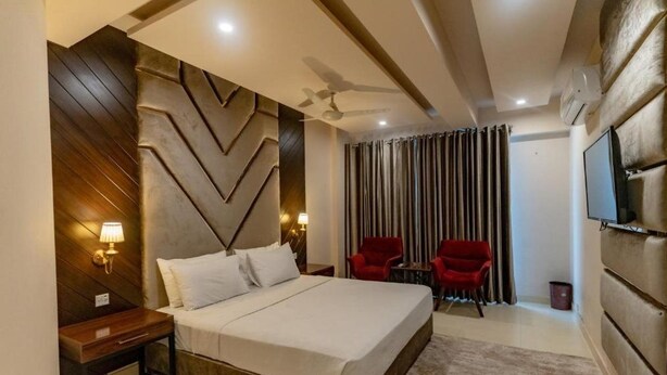 Unclassified image, 1 of 20, button - Penthouse by Shelton (Rawalpindi)