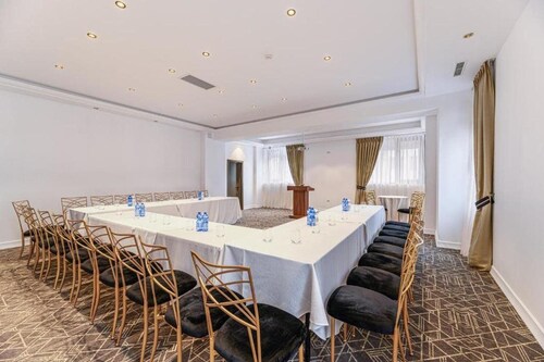 Hotel Central Pascani