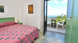 Panoramic Apartment, Sea View | Iron/ironing board (on request), WiFi (free), bed sheets - Residence with swimming pool in Capo d'Orlando (Capo d'Orlando)