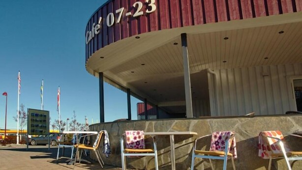Outdoor dining - Hamaroy Hotel (Hamaroy)