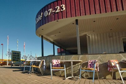 Hamaroy Hotel