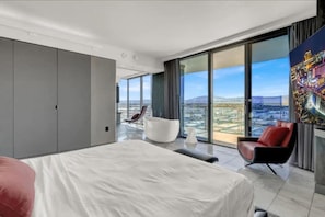 Room - The Adele Palazzo Suite at Palms Place (Las Vegas)