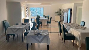 Dining - KENTO RESORT (Sicilia)