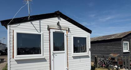 Cabin 161 Sleeps 7 With Garden and Parking
