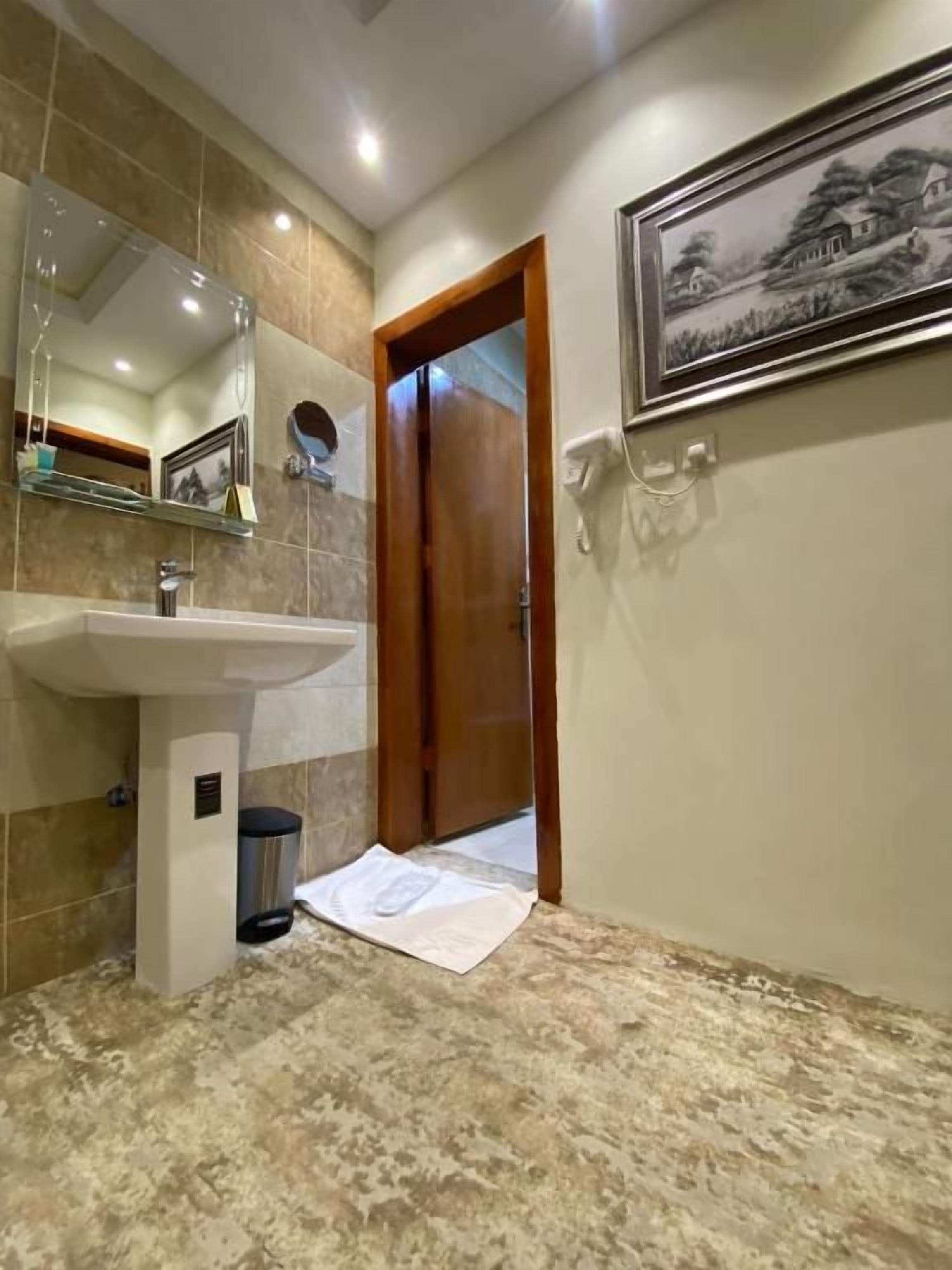 Suite Junior, 1 kamar tidur | Kamar mandi