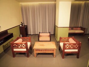 Khu phòng khách