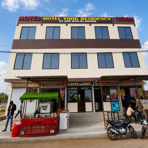 Hotel York Residency
