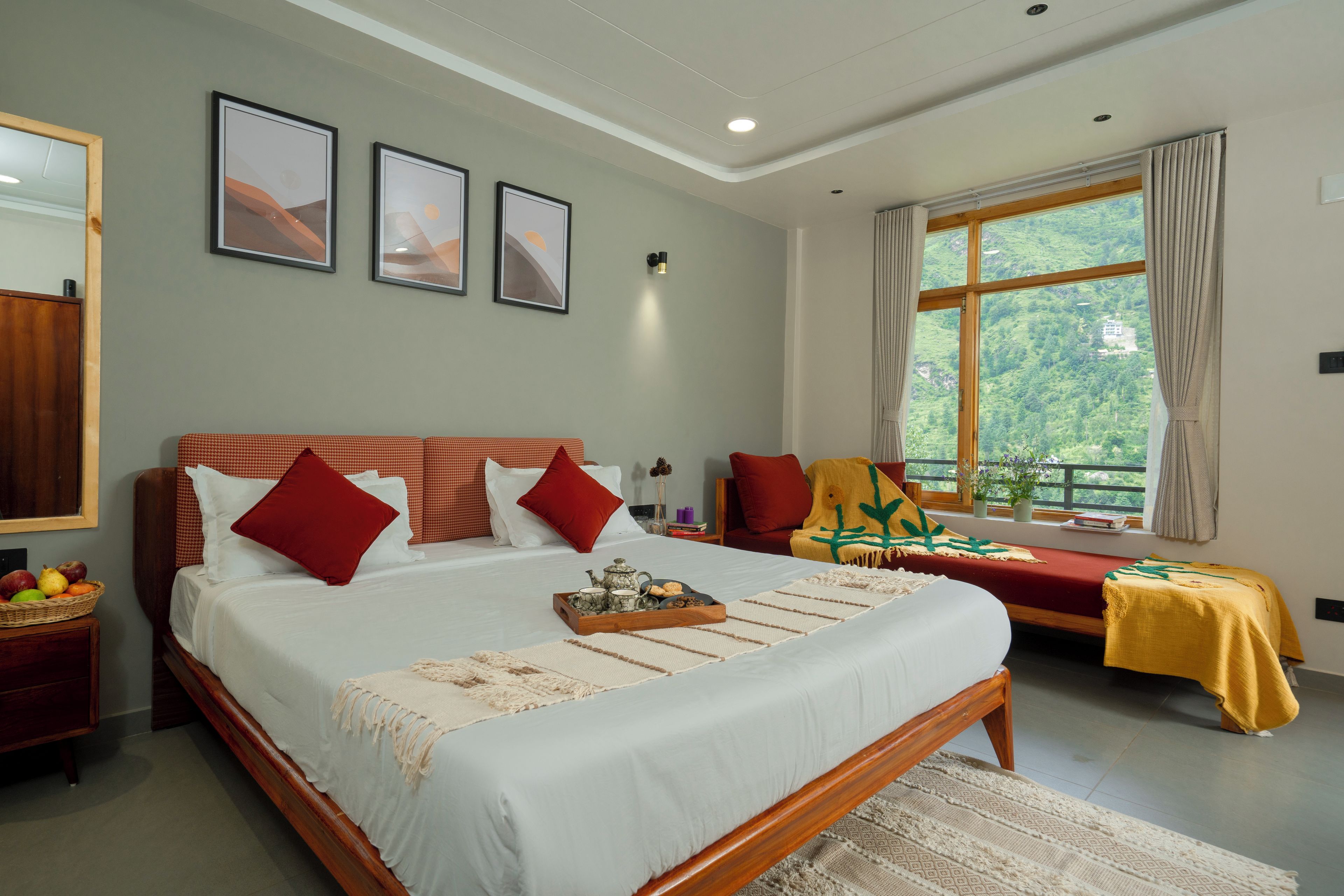 Luxury Double or Twin Room, Balcony, Mountain View | Desk, laptop workspace