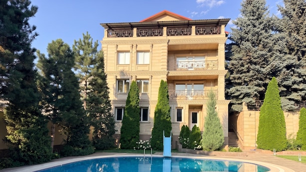 Pool - Casa Verde -  Guest House (Almaty)