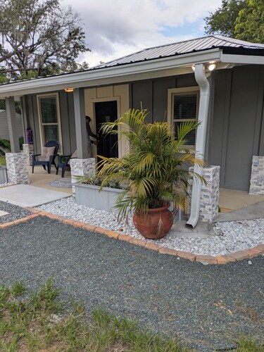 3-bedroom bungalow in Clermont  ,25 miles to Disney