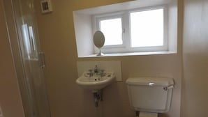 Unclassified image, 3 of 18, button - Hillis Close Farm (Haltwhistle)