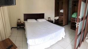 Ảnh chưa phân loại, 2 trong số 21 ảnh, nút