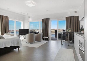 Unclassified image, 3 of 49, button - Hotell Kungshamn (Kungshamn)