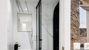 Kamer, 1 tweepersoonsbed, privébadkamer | Badkamer