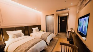 Ảnh chưa phân loại, 2 trong số 33 ảnh, nút