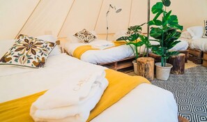 Ảnh chưa phân loại, 4 trong số 24 ảnh, nút