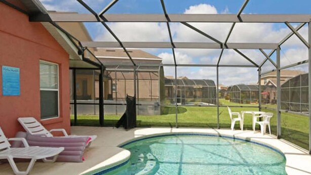 Pool - Villa Alexa (Davenport)