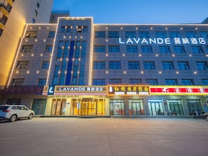 Exterior - Lavande Hotel (Huairou)
