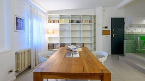 Dining - Apartments Florence - San Lorenzo Market (Florence)