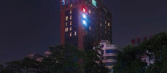 Borrman Hotel