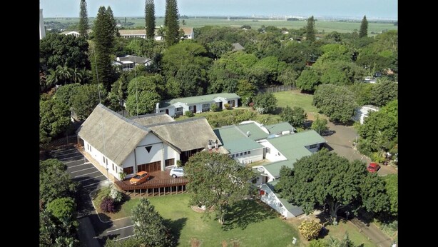 Unclassified image, 1 of 33, button - Amble Inn (Empangeni)