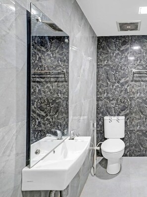 Ảnh chưa phân loại, 5 trong số 43 ảnh, nút