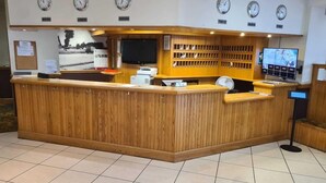 Lobby - The Greyhound Hotel Leigh (Leigh)