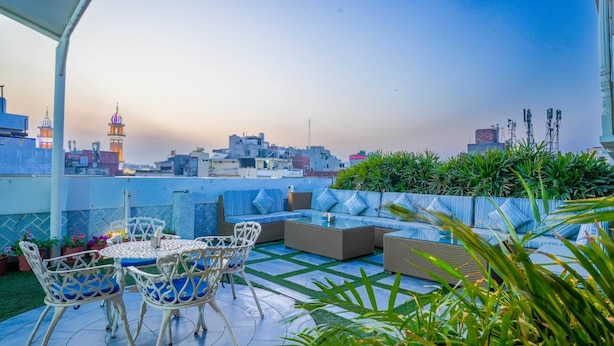 Outdoor dining - Stamps Golden Lagoon by Eight Continents (Amritsar)