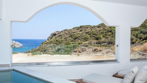 Pool - Ladiko Suites (Rhodes)