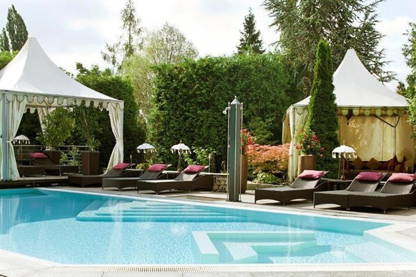 Pool - Parkhotel Heidehof Apartements (Ingolstadt)