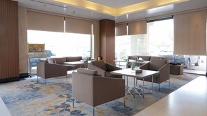 Ảnh chưa phân loại, 3 trong số 33 ảnh, nút