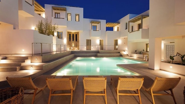 Pool - Mazee New Age Hotel (Paros)