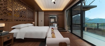 Wyndham Qingyuan Lianzhou Hot Spring Resort
