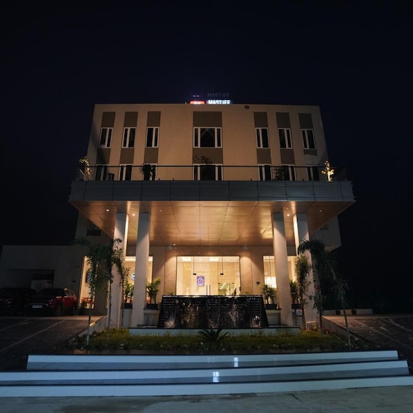 Ngoại thất