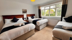 Room - High Trees Guest House Gatwick (Horley)