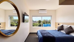 Unclassified image, 3 of 31, button - Inala Hotel (Brisbane)