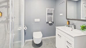Classic Apartment, Mountain View | Bathroom - Kazalnica Classic (Sosnówka)